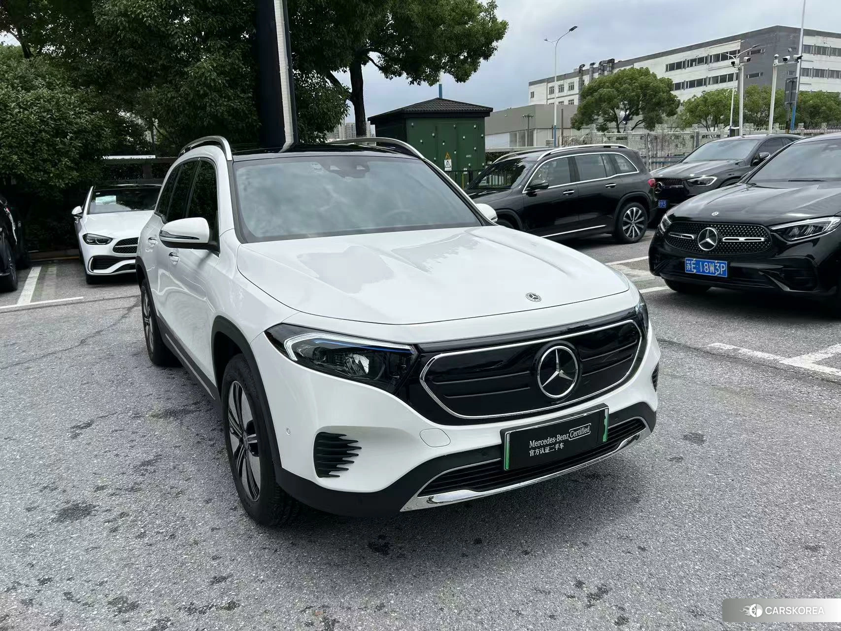 Mercedes-Benz EQB 2023 Белый из Китая, фото 6