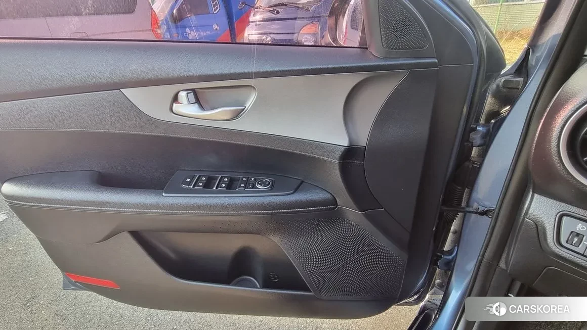 Kia Come New K3 2018 из Кореи, фото 6