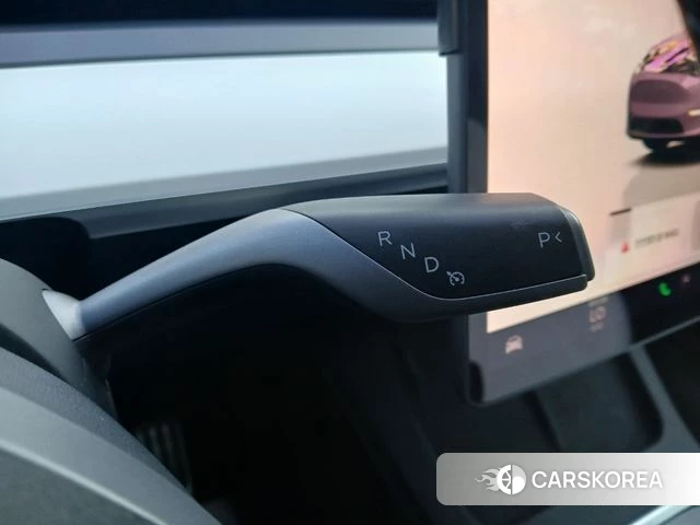 Tesla Model Y 2023 Белый из Кореи, фото 6