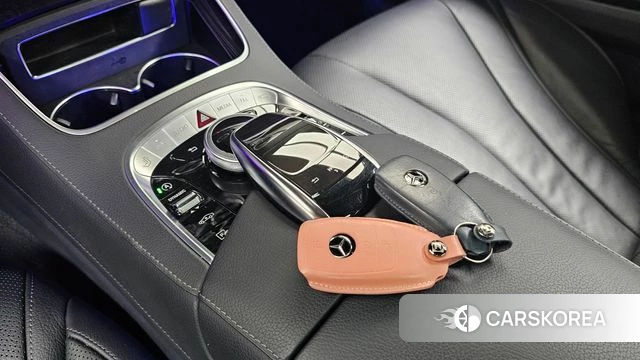 Mercedes-Benz S-Class W222 2020 Белый из Кореи, фото 6
