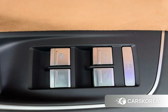 Audi A8 2025 Черный из Китая, фото 6