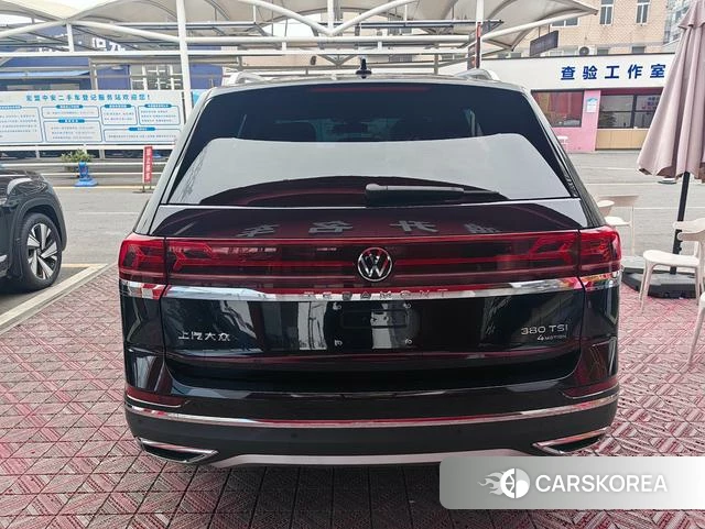 Volkswagen Tourang 2023 Черный из Китая, фото 6