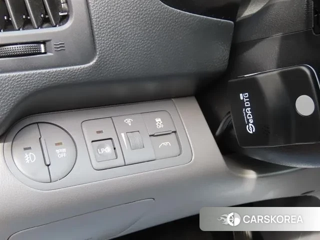 Hyundai The New Grand Starex 2020 Желтый из Кореи, фото 6