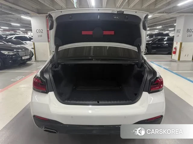 BMW 5 Series (G30) 2022 Белый из Кореи, фото 6