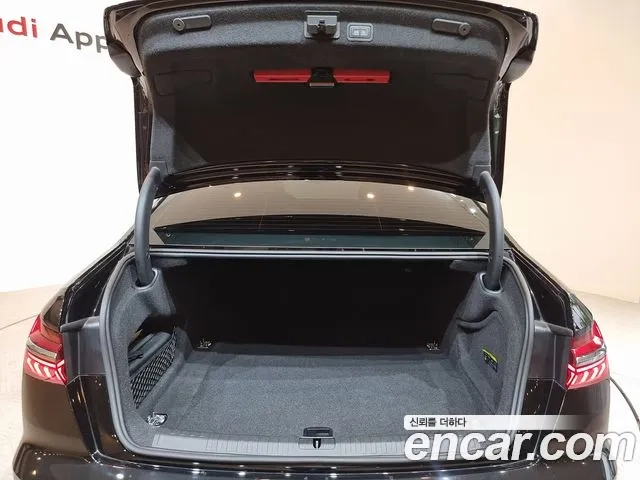 Audi A6 (C8) 2023 Черный из Кореи, фото 6