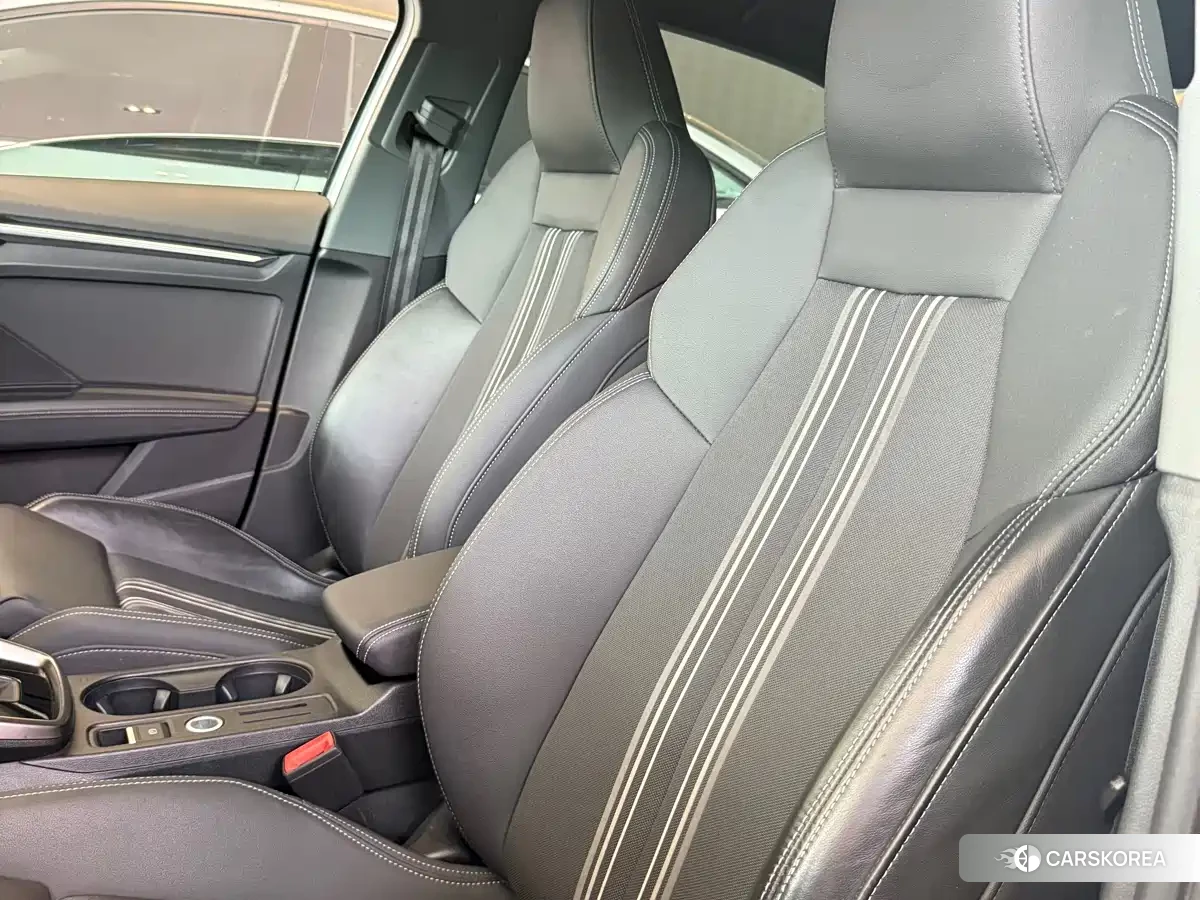 Audi A3 2024 Белый из Китая, фото 6