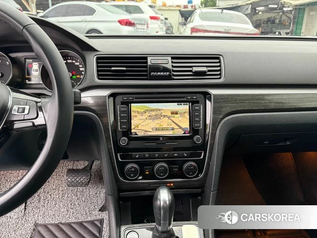 Volkswagen The New Passat 2018 Черный из Кореи, фото 6