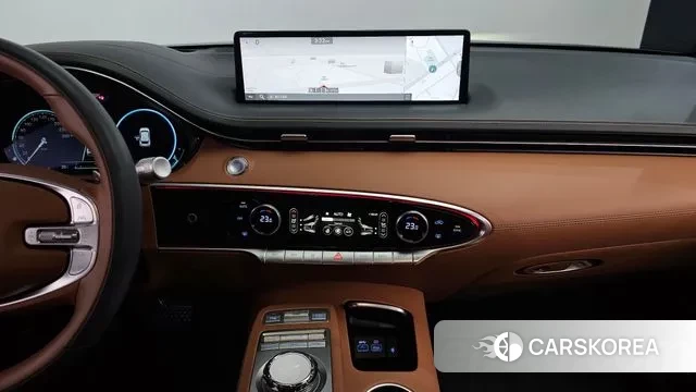 Genesis GV70 2023 Серый из Кореи, фото 6