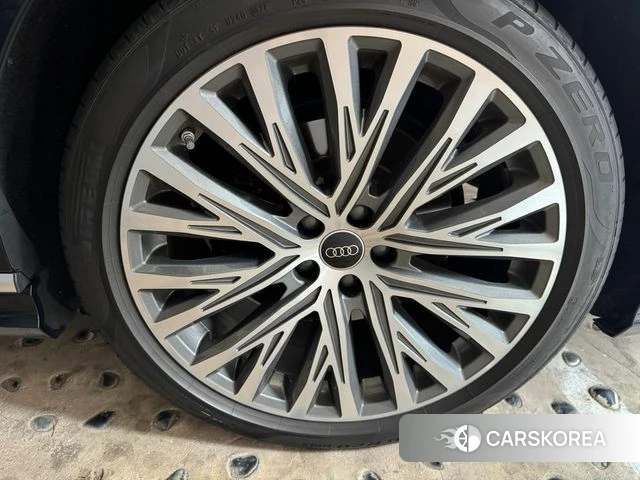 Audi A8 (D5) 2023 Черный из Кореи, фото 6