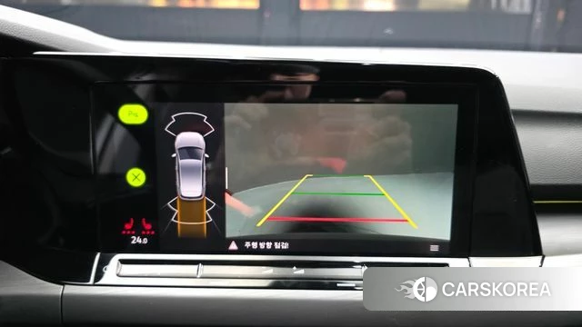 Volkswagen Golf 8th Generation 2023 Белый из Кореи, фото 6