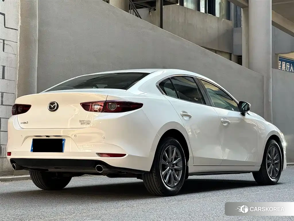Mazda 3 2025 Белый из Китая, фото 6