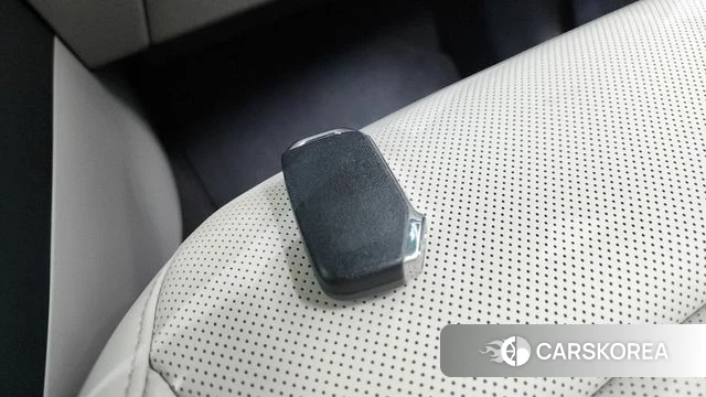 Kia Di All New Niro EV 2022 Белый из Кореи, фото 6