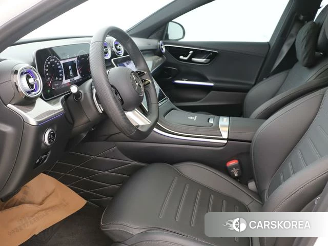 Mercedes-Benz Class C 2024 Белый из Китая, фото 6