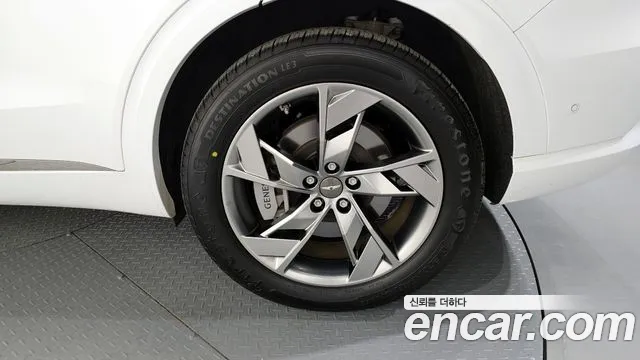 Genesis Electrified GV70 2022 Белый из Кореи, фото 6