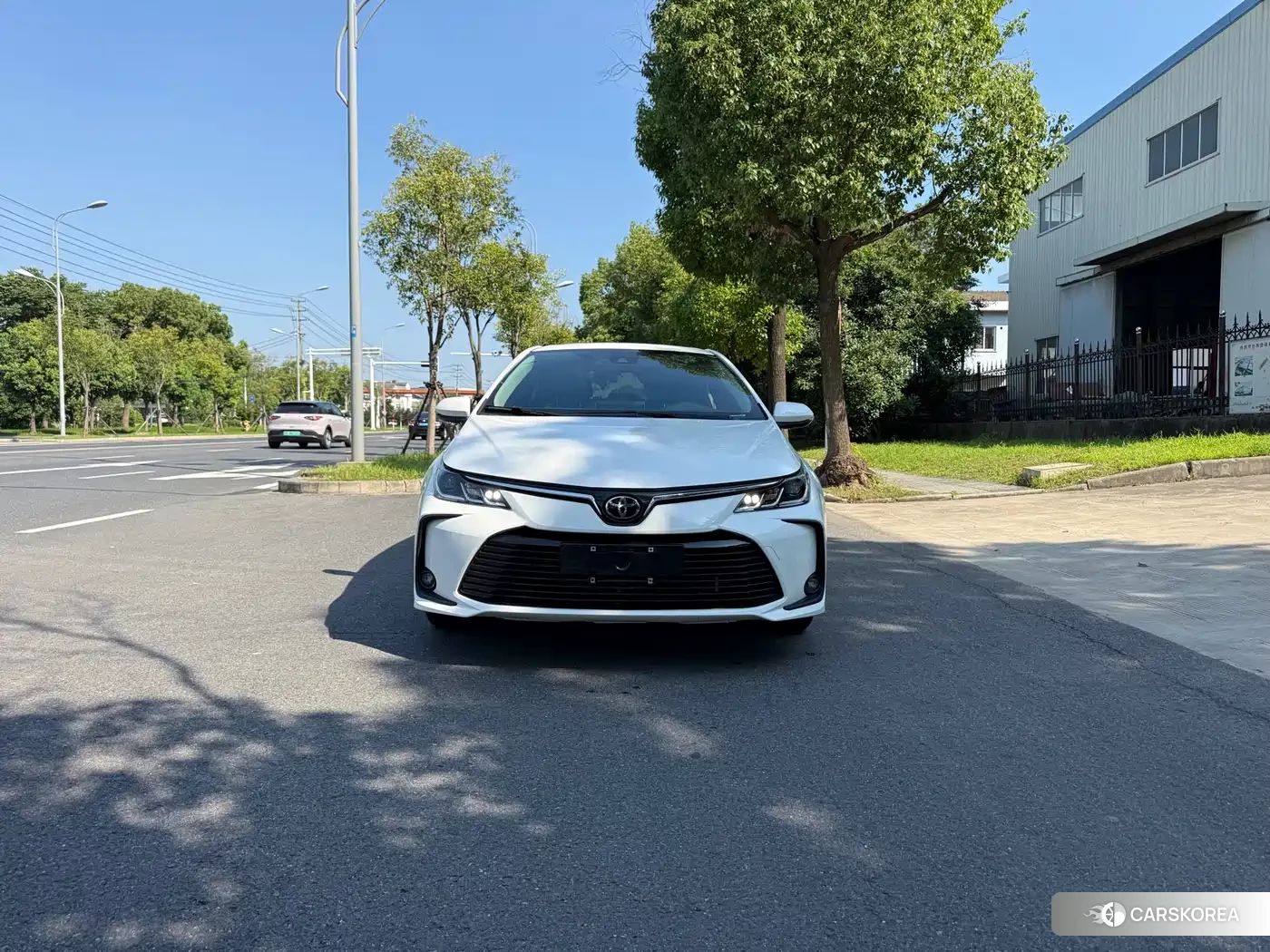 Toyota Corolla 2024 Белый из Китая, фото 6