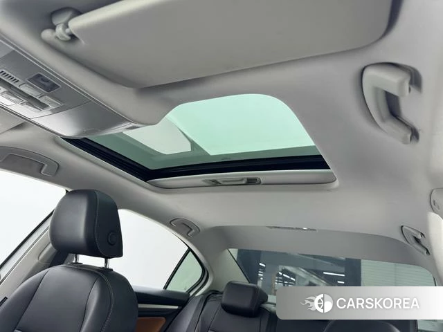 Volkswagen Bora 2023 Белый из Китая, фото 6