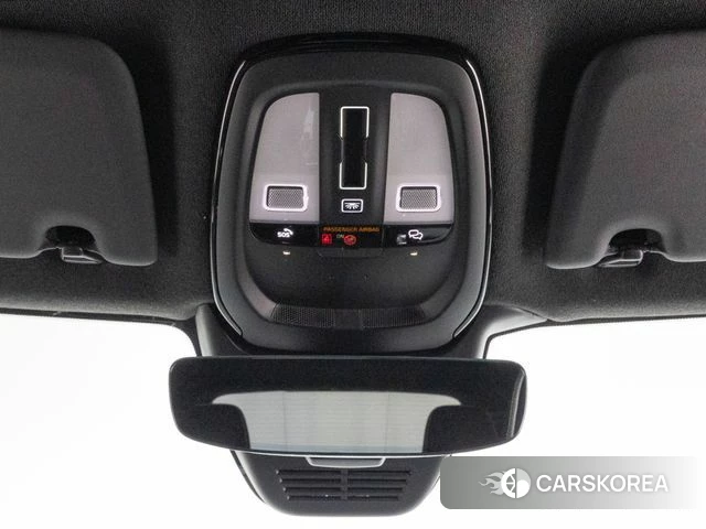 Volvo XC40 Richards 2024 Белый из Кореи, фото 6