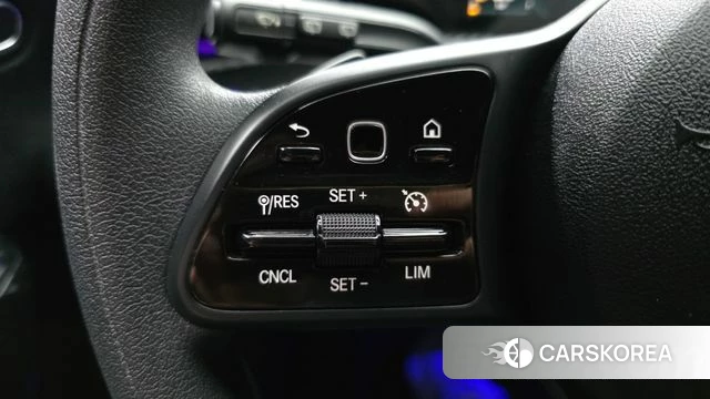 Mercedes-Benz A-Class W177 2019 Белый из Кореи, фото 6