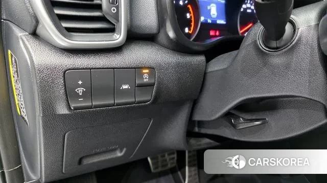 Kia Sportage The Bold 2018 Белый из Кореи, фото 6