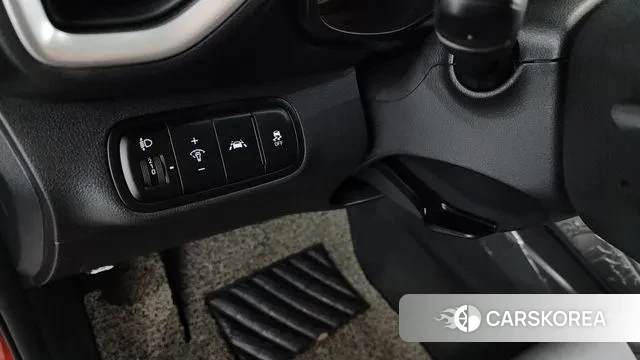 Hyundai Venue 2019 Красный из Кореи, фото 6