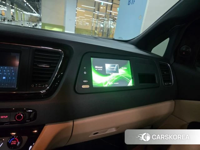 Kia The New Carnival 2018 Жемчужный цвет из Кореи, фото 6