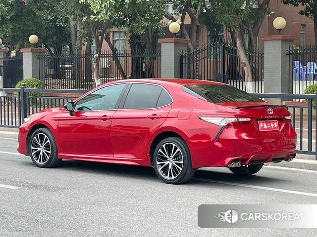 Toyota Camry 2018 Красный из Китая, фото 6