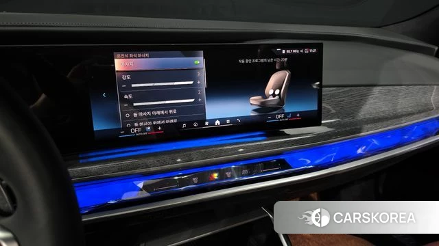 BMW 7 Series (G70) 2022 Черный из Кореи, фото 6