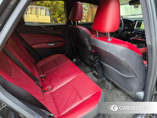 Lexus NX350h Second generation 2024 Черный из Кореи, фото 6