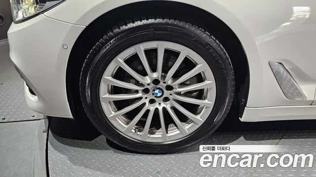 BMW 5 Series (G30) id 2699605 из Кореи 6