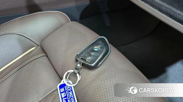 BMW 5 Series (G30) 2020 Черный из Кореи, фото 6