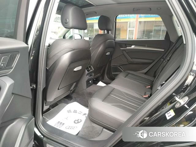 Audi Q5L 2022 Черный из Китая, фото 6
