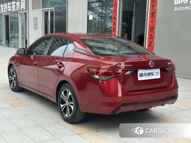 Nissan Xuan Yi 2022 Красный из Китая, фото 6