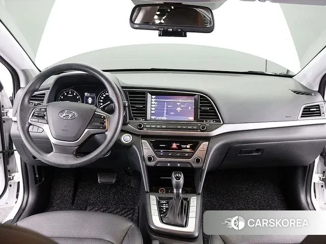 Hyundai Avante AD 2018 Белый из Кореи, фото 6