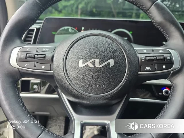 Kia Sportage 5th Generation Hybrid 2023 Белый из Кореи, фото 6