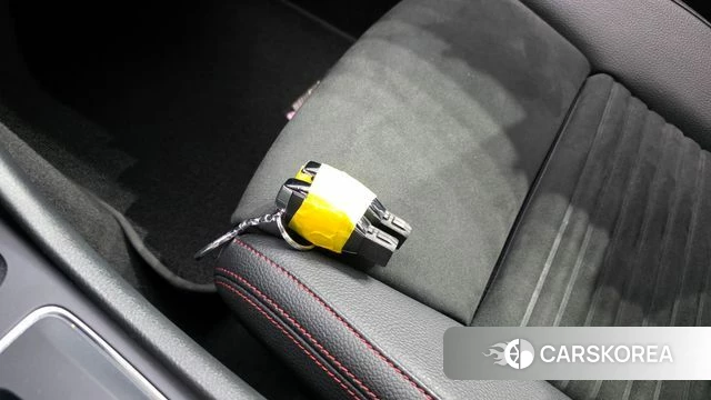 Mercedes-Benz A-Class W176 2018 Белый из Кореи, фото 6