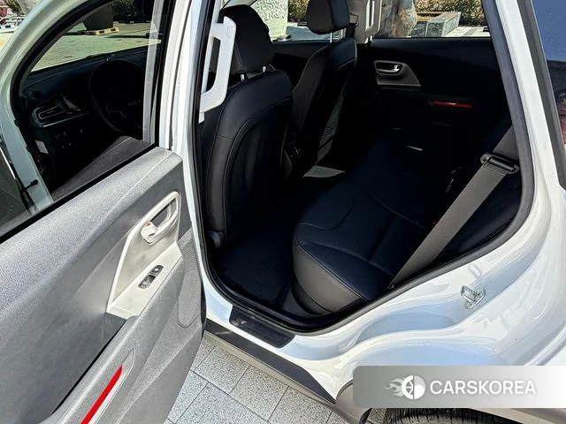 Kia Di All New Niro EV 2023 Белый из Кореи, фото 6