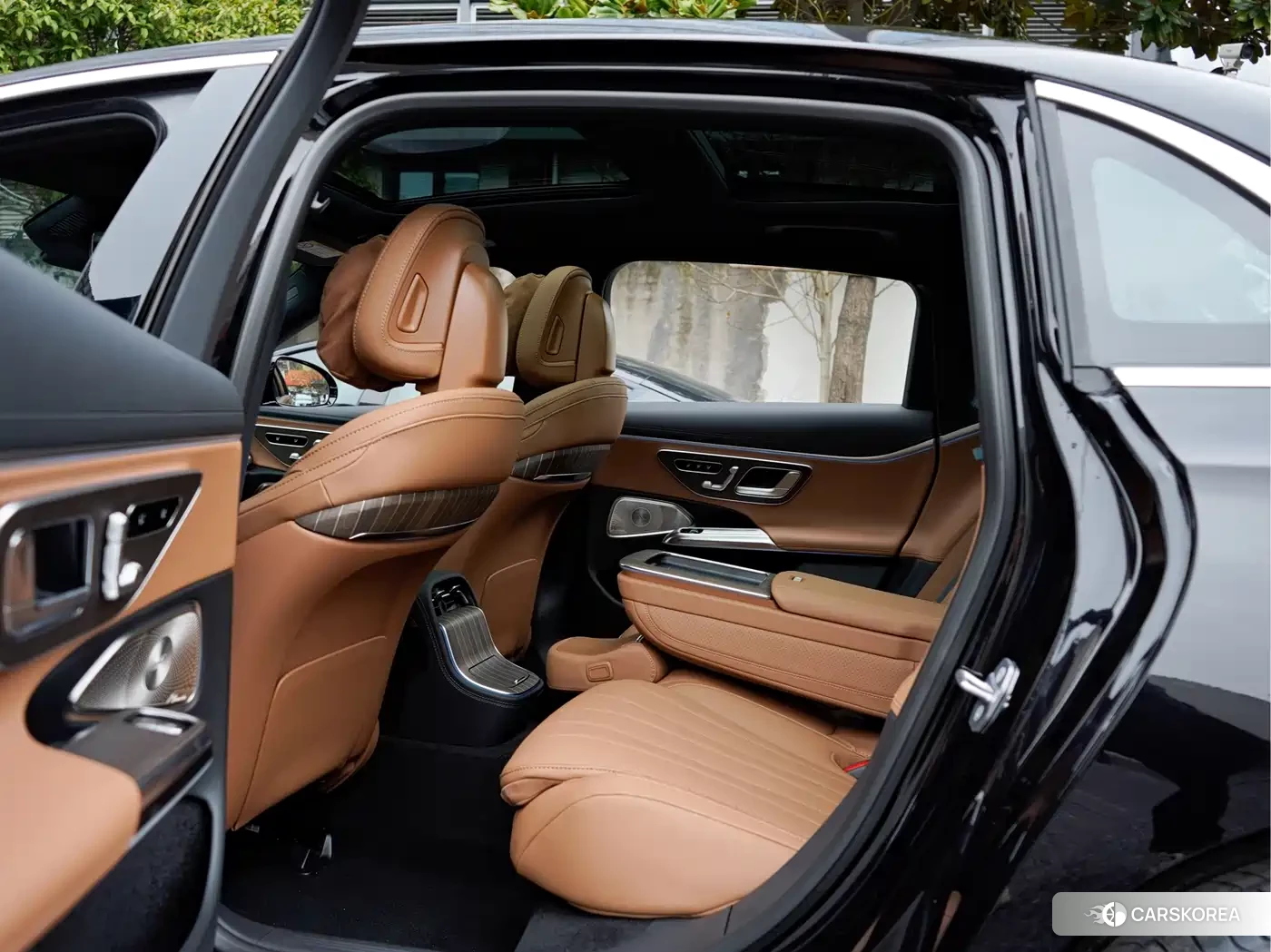 Mercedes-Benz E-Class 2026 Черный из Китая, фото 6