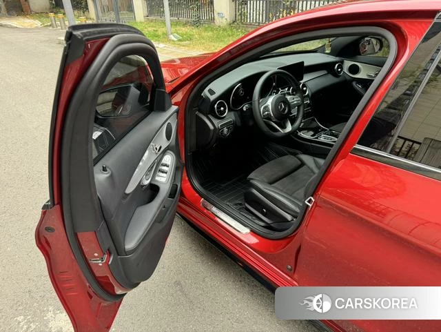 Mercedes-Benz Class C 2020 Красный из Китая, фото 6