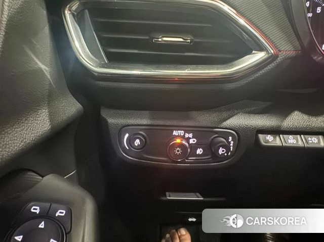 Chevrolet (GM Daewoo) Trailblazer 2022 Белый из Кореи, фото 6
