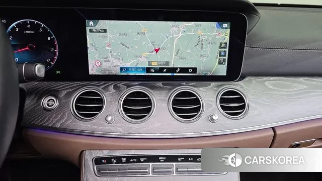 Mercedes-Benz E-Class W213 2022 Белый из Кореи, фото 6