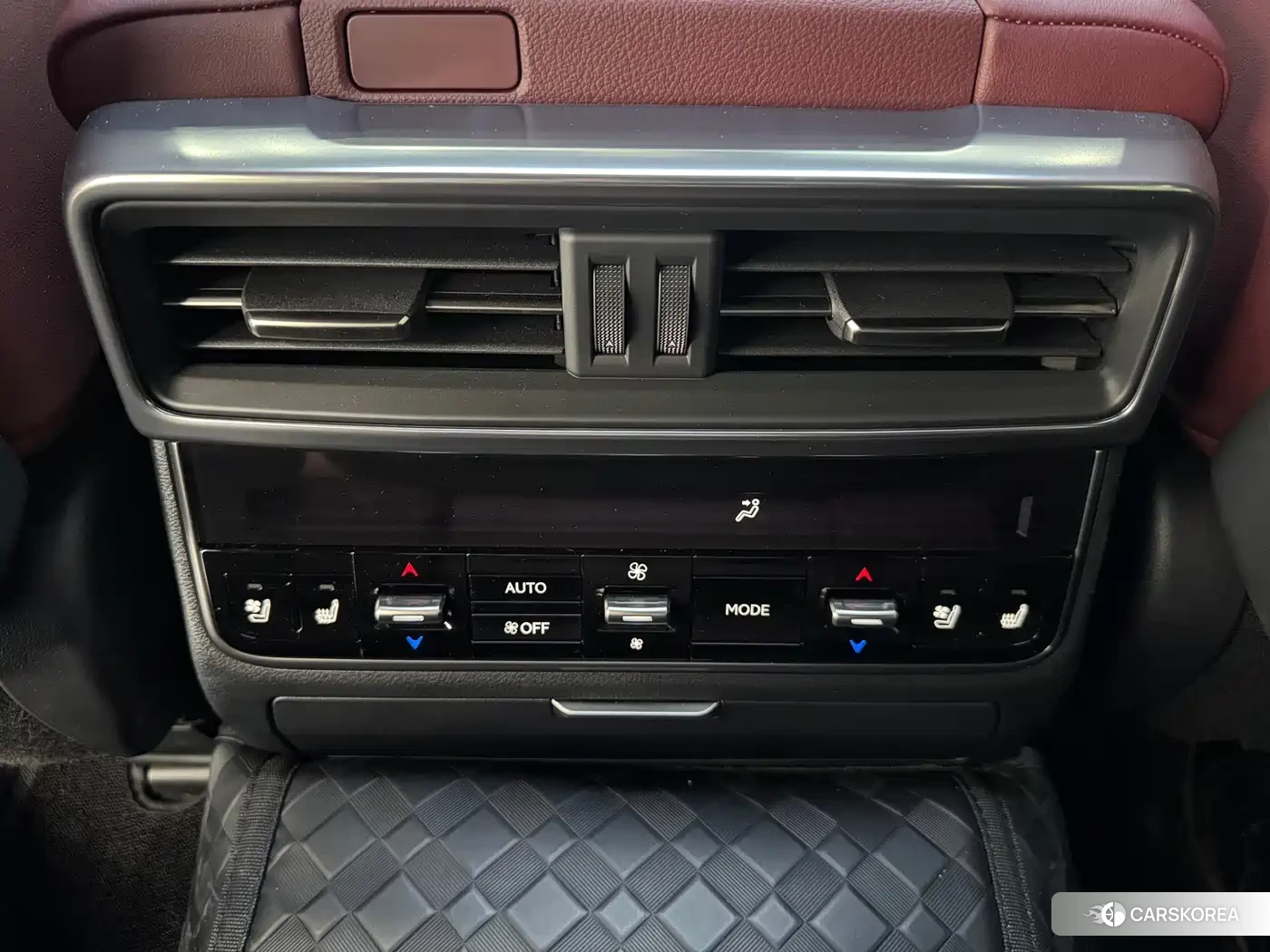 Lexus LX 2026 Черный из Китая, фото 6