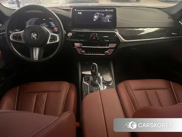 BMW 5 series 2021 Черный из Китая, фото 6