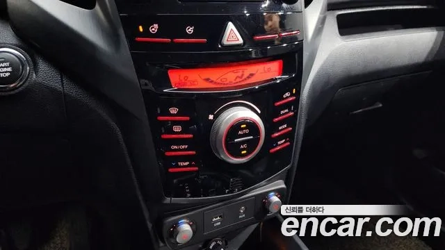 Ssangyong Tivoli Armor 2018 Синий из Кореи, фото 6