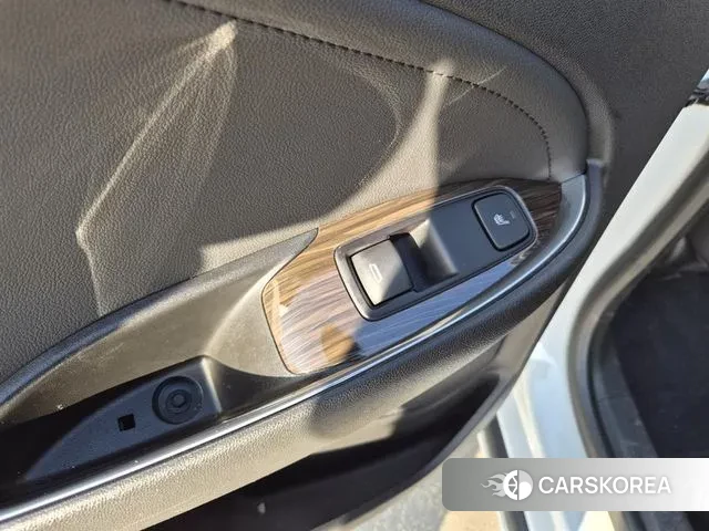 Chevrolet (GM Daewoo) The New Malibu 2019 Белый из Кореи, фото 6