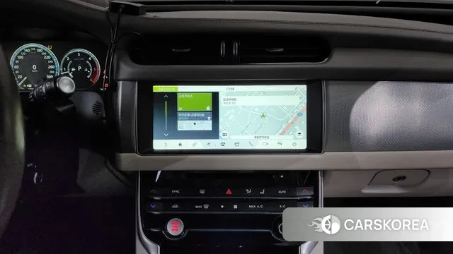 Jaguar XF (X260) 2018 Синий из Кореи, фото 6