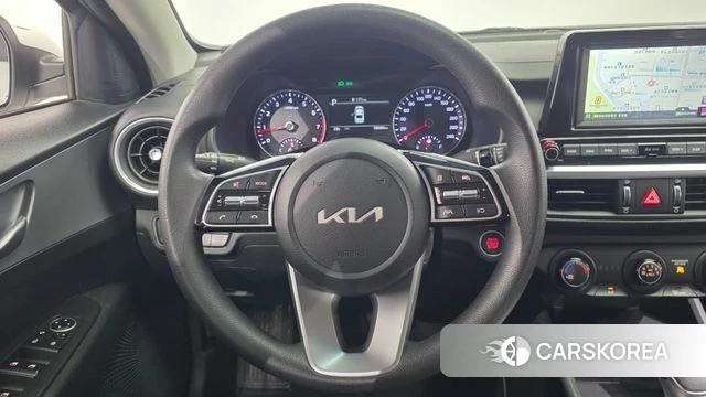 Kia The New K3 2nd generation 2022 Белый из Кореи, фото 6