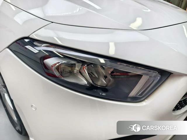 Mercedes-Benz Class A 2021 Белый из Китая, фото 6