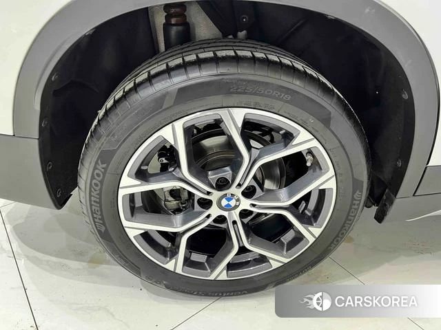 BMW X1 id 4182548 из Китая 6