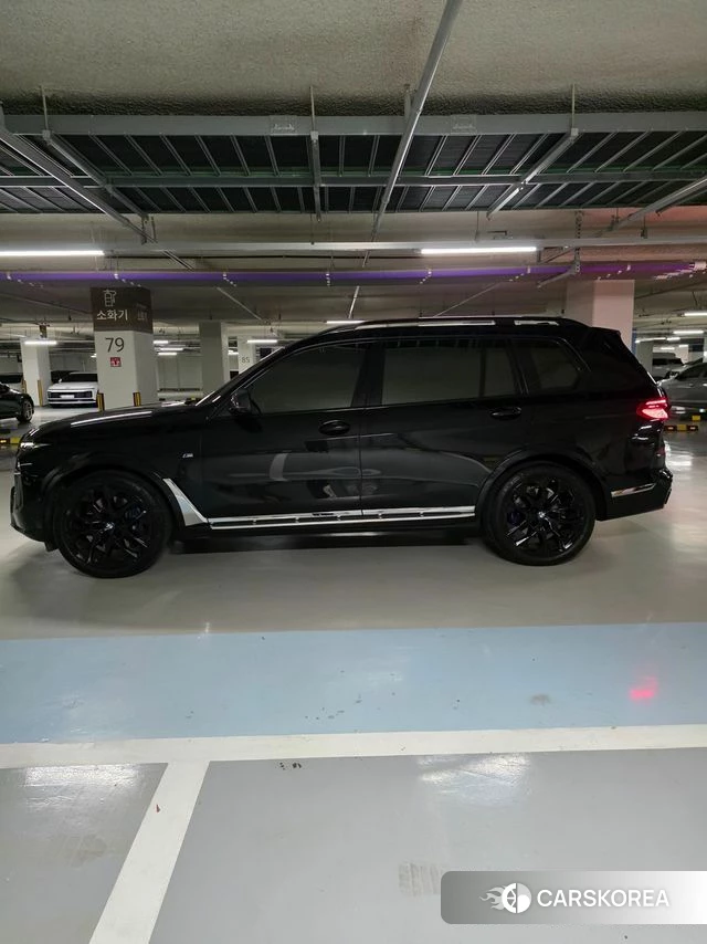 BMW X7 (G07) 2023 Черный из Кореи, фото 6