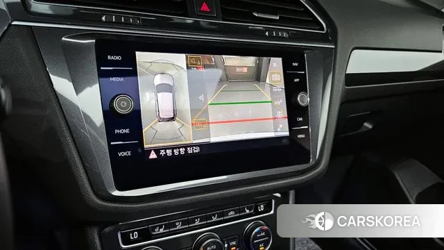 Volkswagen Tiguan second Generation 2018 Белый из Кореи, фото 6